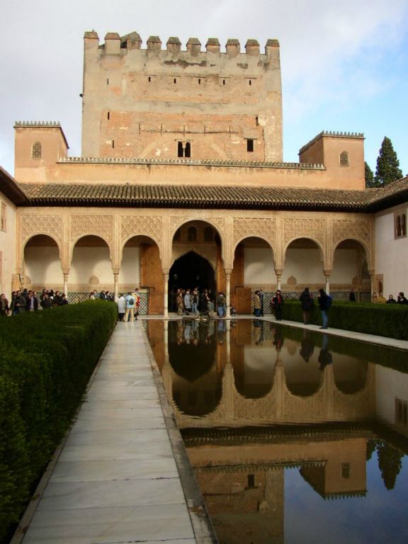 Alhambra de Grenade : Cour des Myrtes