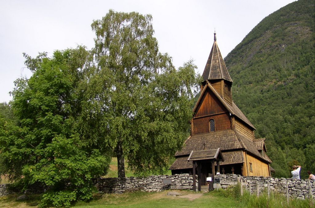 L'église en bois debout d'Urnes (12ème siècle)