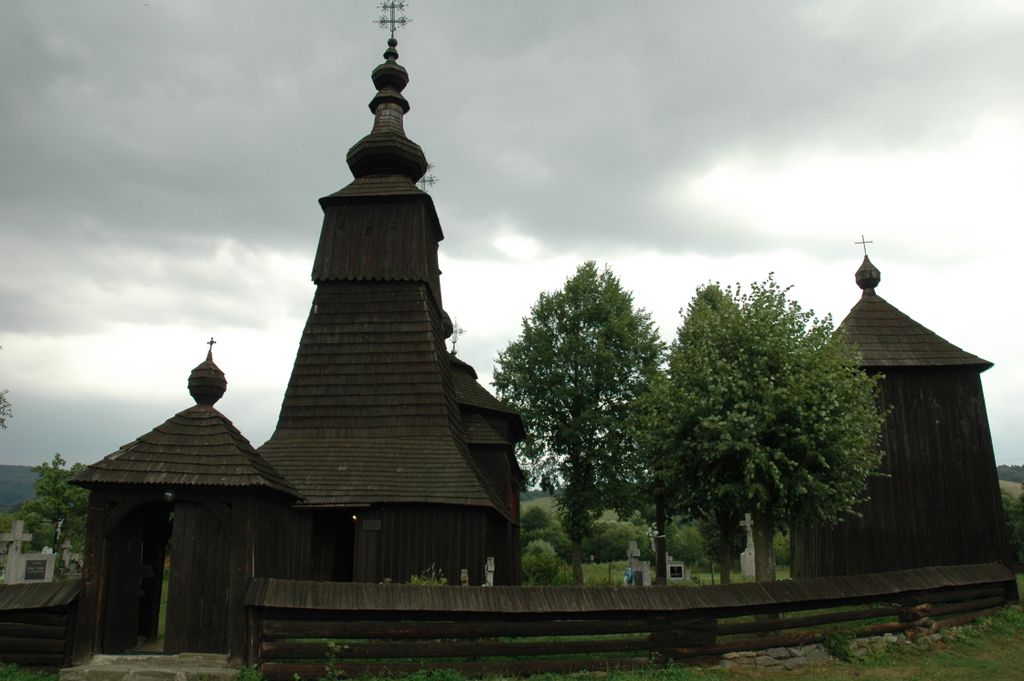église de Ladomirova
