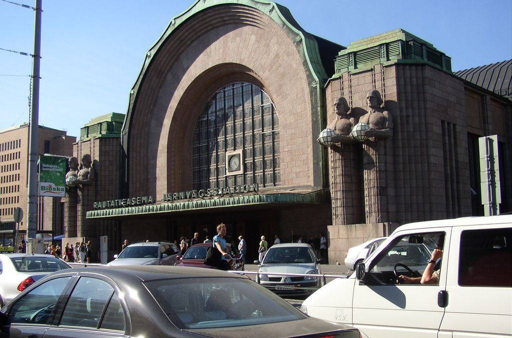 Helsinki : la gare centrale (style “Art Nouveau”)