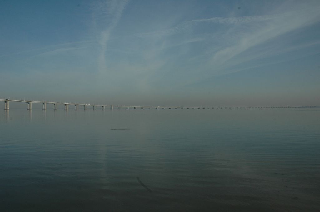 Le pont Vasco de Gama (13 km dont 8 au-dessus du Tage)