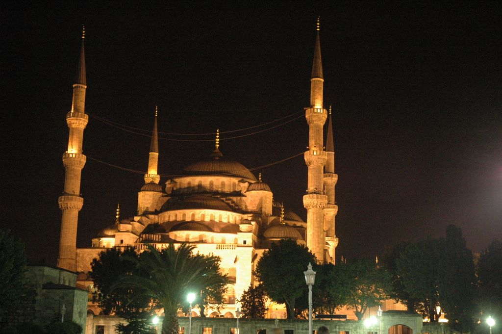 Istanbul by night : la Mosquée bleue