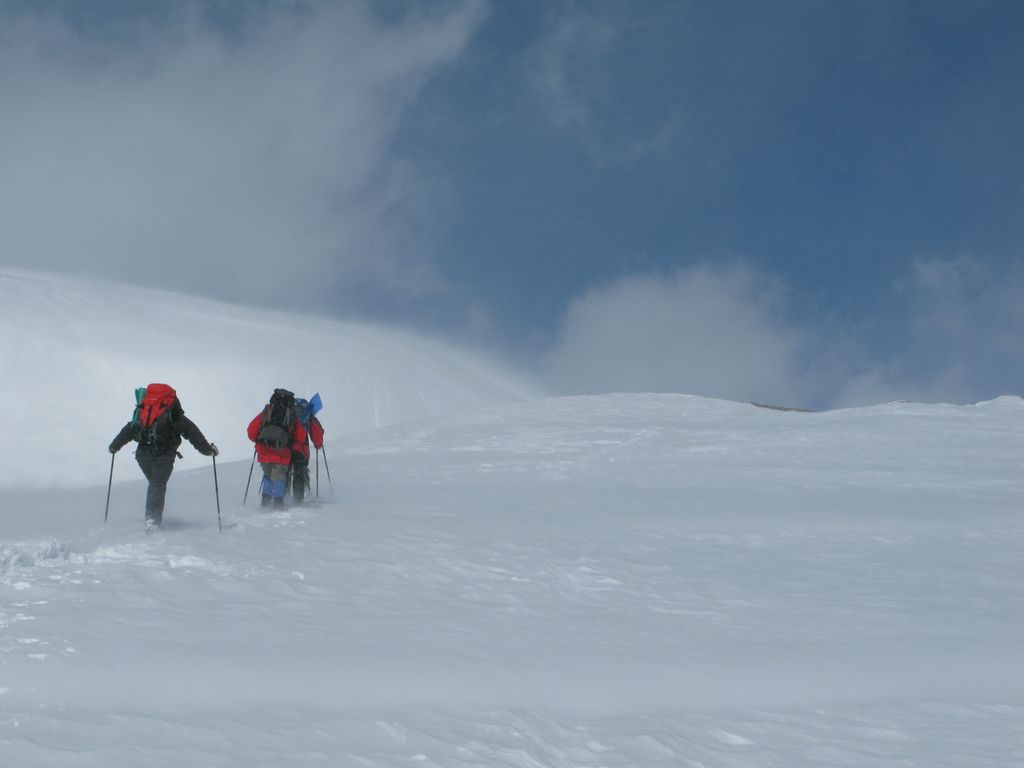 Vers le col de la vallée Etroite (2434 m)