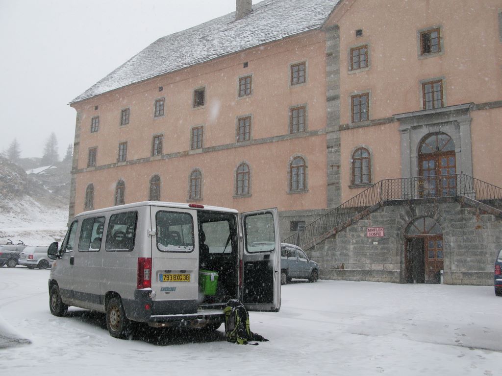 Départ pour l'hospice du Grand Saint Bernard