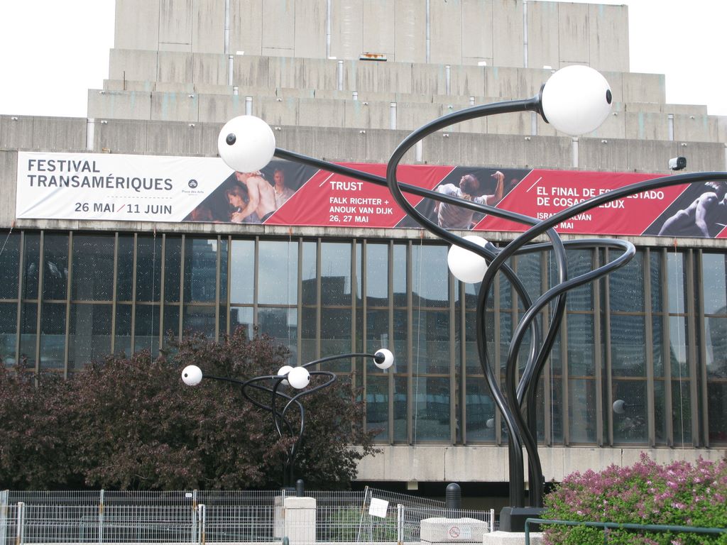 Montréal: Place des Arts