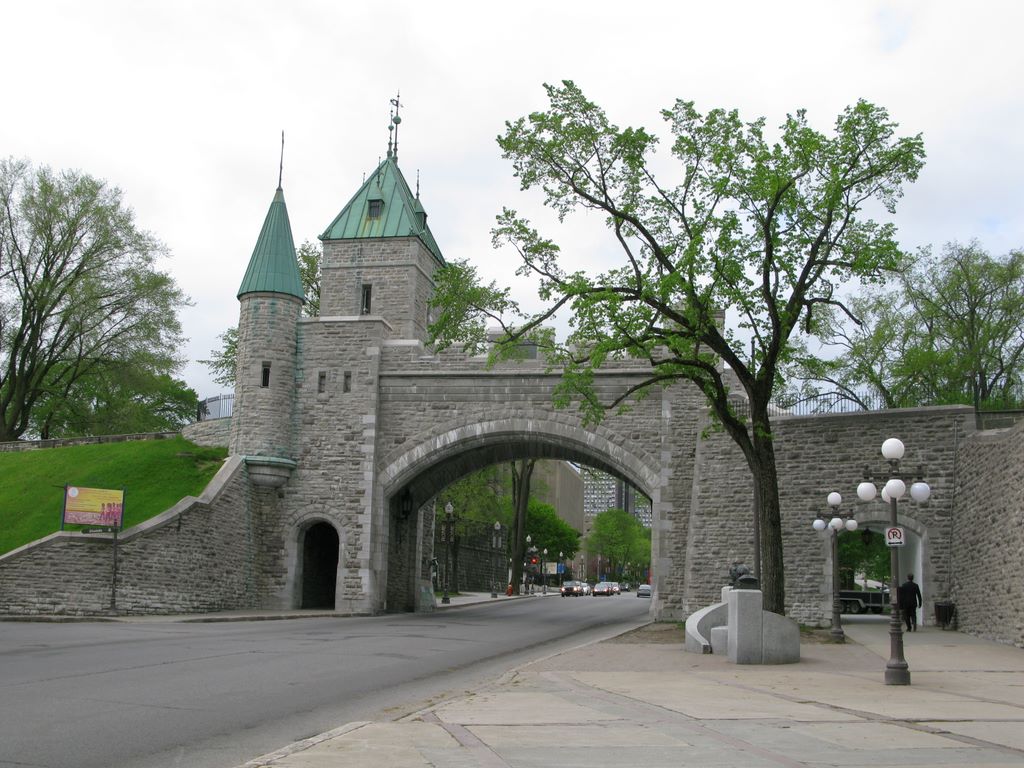 Québec: Porte Saint-Louis