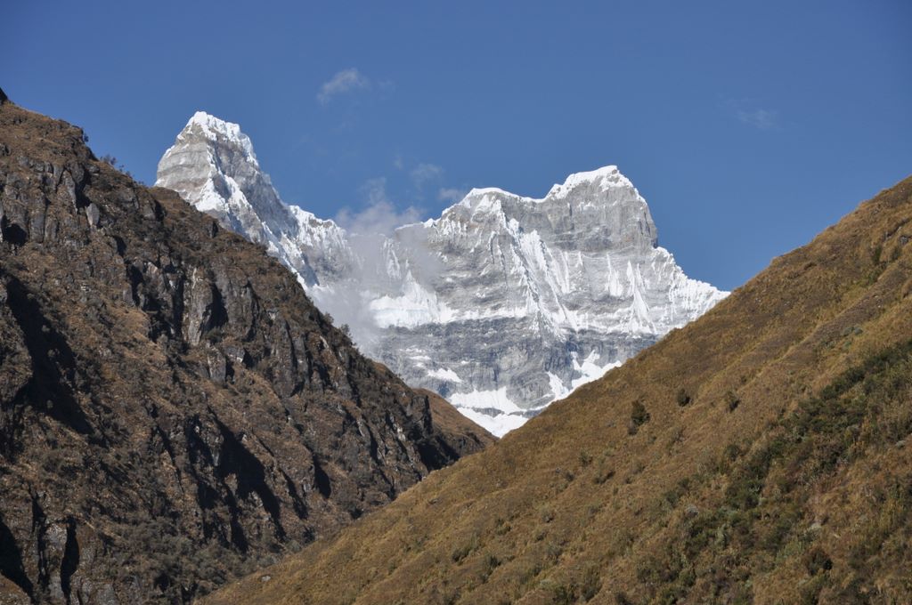 Le Nevado Chacraraju (6112 m.)