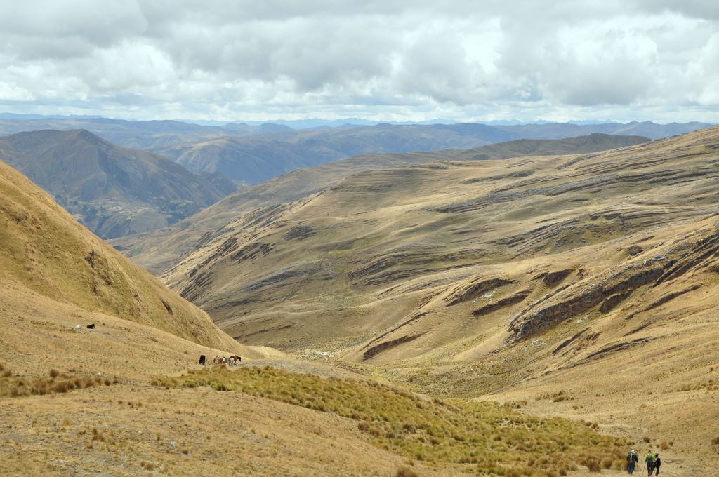 Début de la descente vers Pingoshpampa