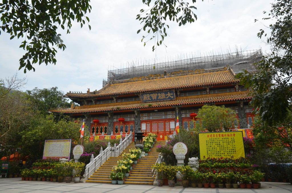 Le monastère Po Lin