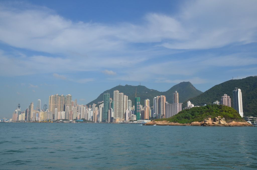 Approche de l'île de Hong Kong