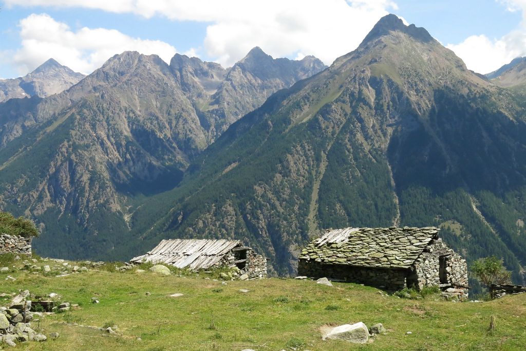 Petit arrêt à l'Alpe Sucheaz à 1994 m