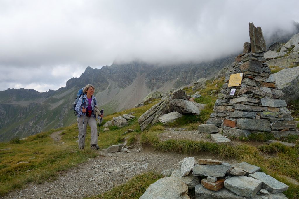 Arrivée ventée au col Chaleby à 2653 m