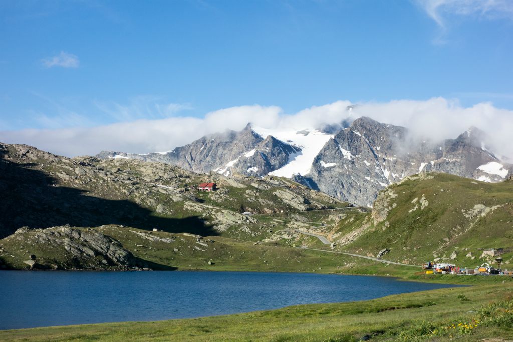 On vient de passer devant le refuge Savoia