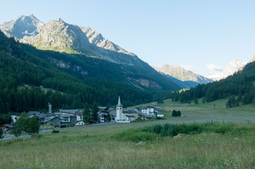 Vue sur le village de Bruil