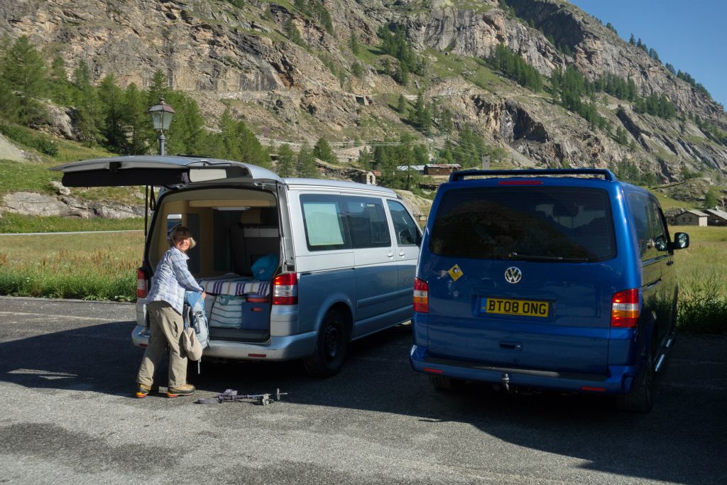 Le lendemain matin, départ  et stationnement à Pont