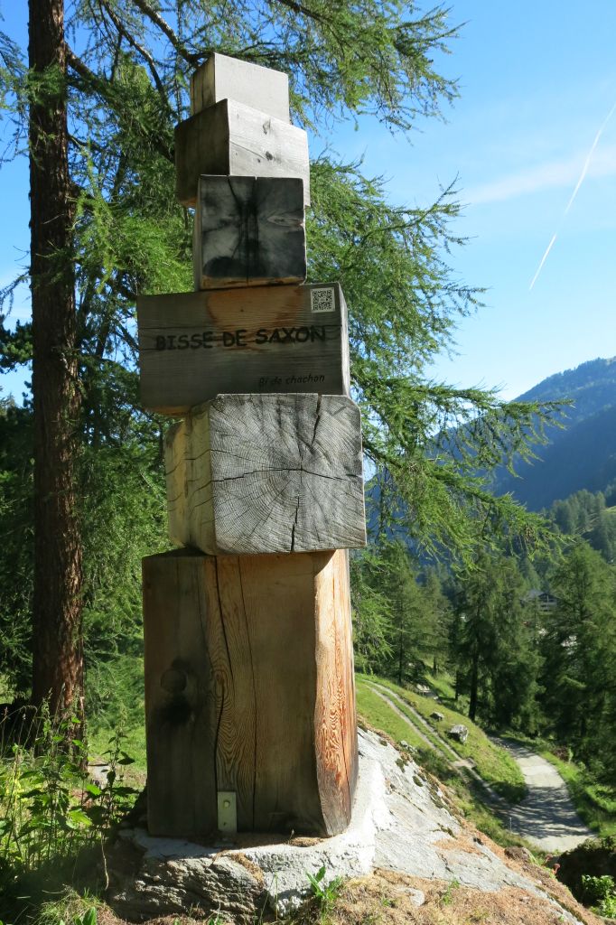 Nous allons longer le Bisse de Saxon (Valais) à partir de Siviez (Station de Super Nendaz)  jusqu'à Boveresse en aller-retour