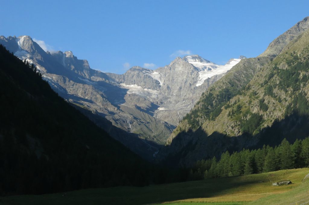 Début de la rando à Valmontey