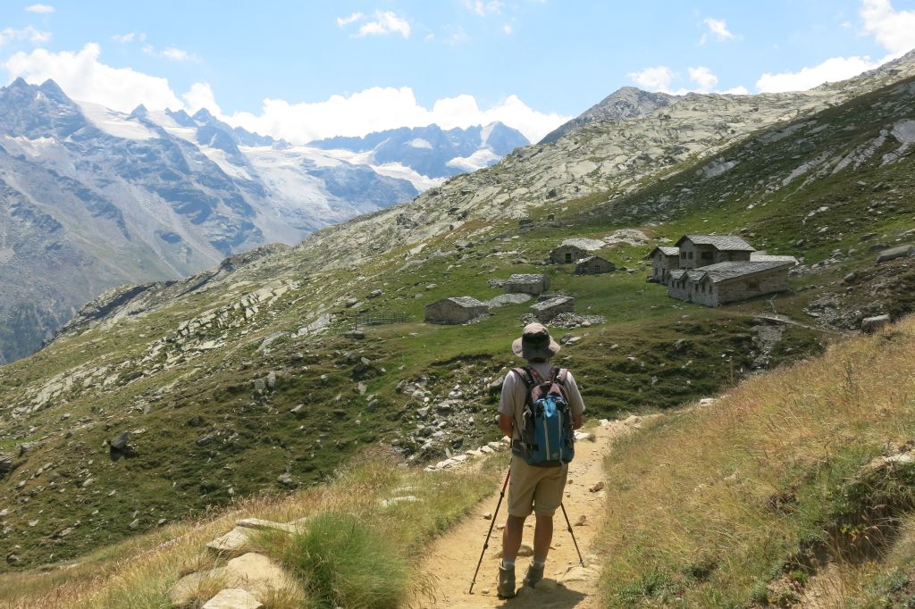 Le retour, très chaud, par le même chemin