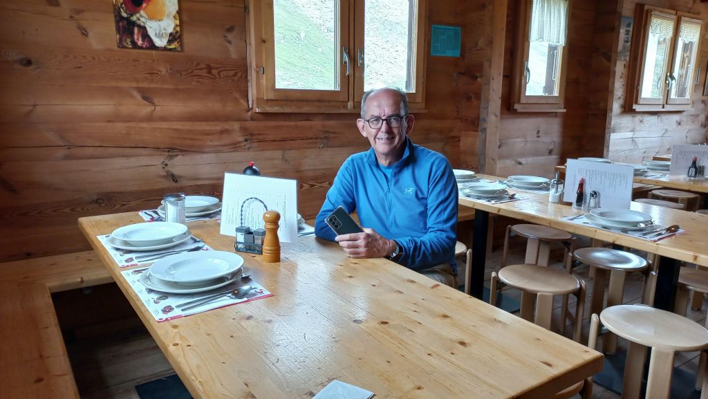 Fin de notre 1ère étape dans ce petit refuge à l'ambiance très chaleureuse