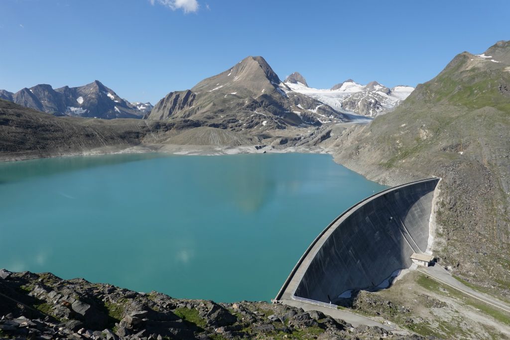 Lac de barrage Griessee