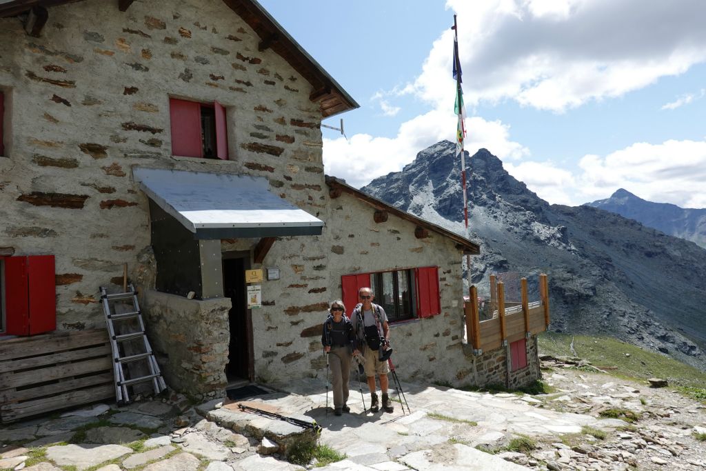 Arrivée au refuge à 2630 m