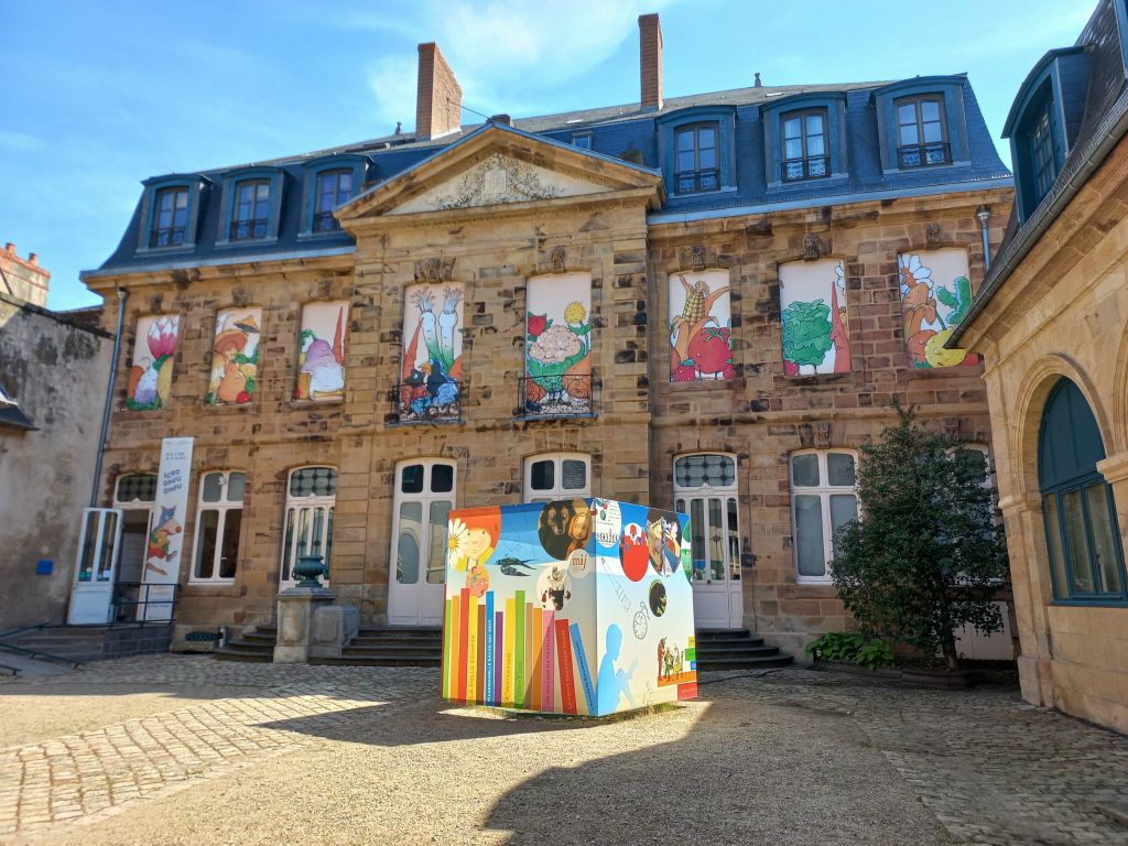 L'Hôtel de Mora devenu Musée de l'Illustration Jeunesse