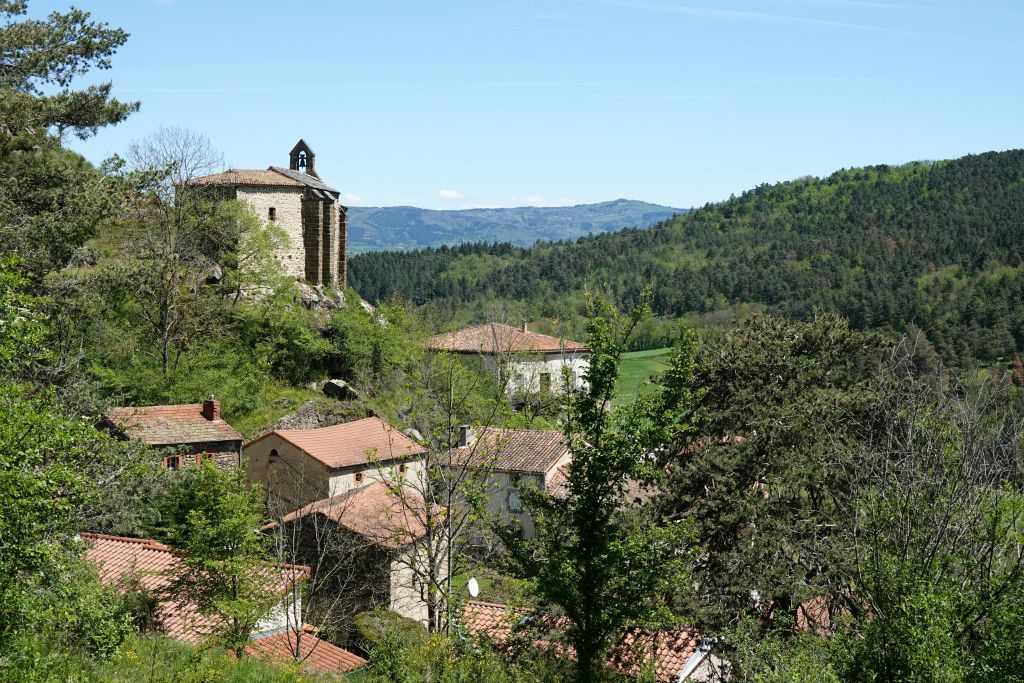 Vue sur la Chapelle St-Barthélémy de Peyrusse