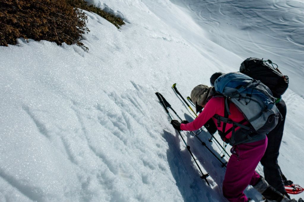 Petit éducatif, ou traversée en pente raide ...