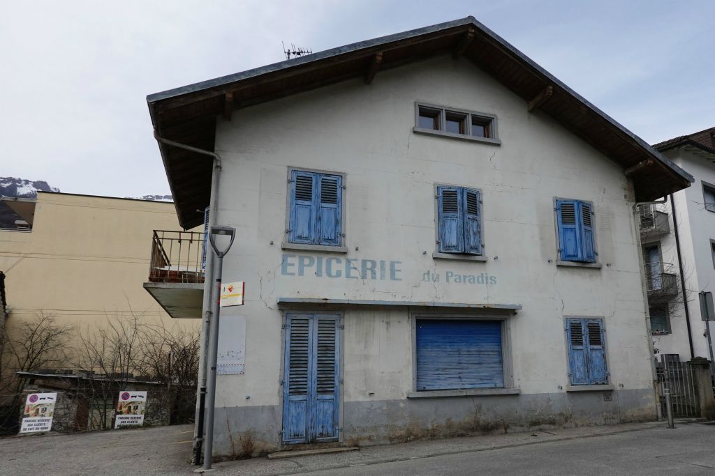 Sierre n'a pas vraiment de centre ville, mais une juxtaposition de vieux quartiers 