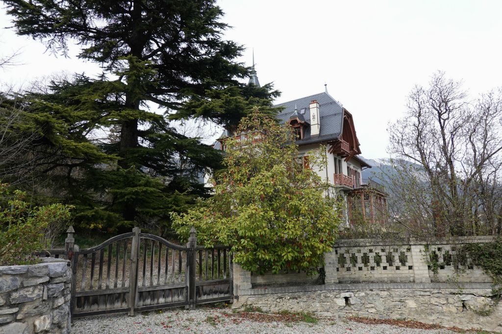 Quartier bourgeois sur les hauteurs