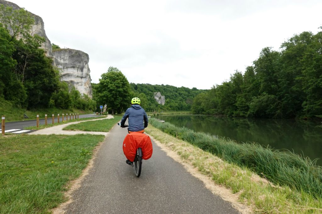 Les rochers du Saussois, appréciés des grimpeurs