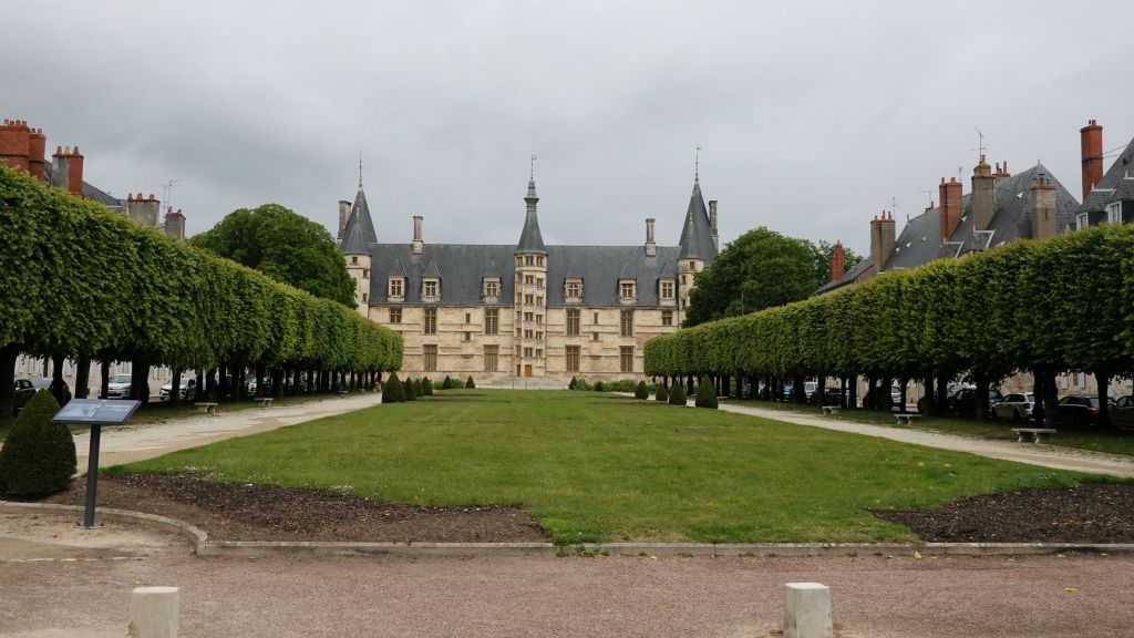 Le palais ducal de Nevers