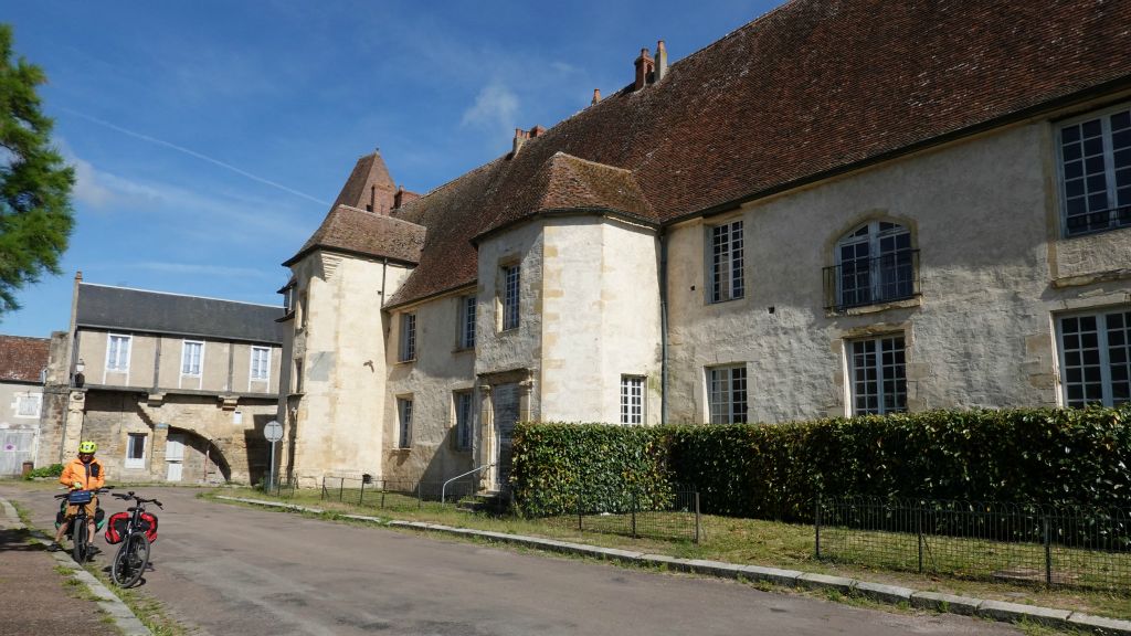 Château des évèques de Nevers à Prémery