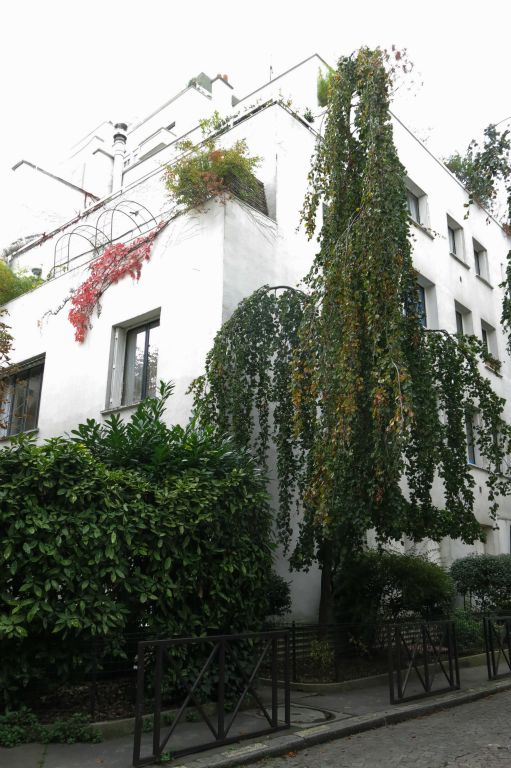 Maisons de l'architecte Mallet-Stevens dans la rue Mallet-Stevens dans le 16ème arrondissement de Paris