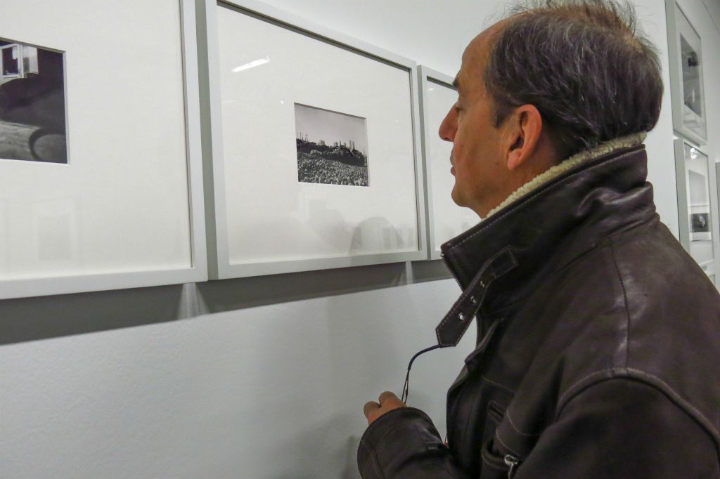 Certaines photos sont de petit format