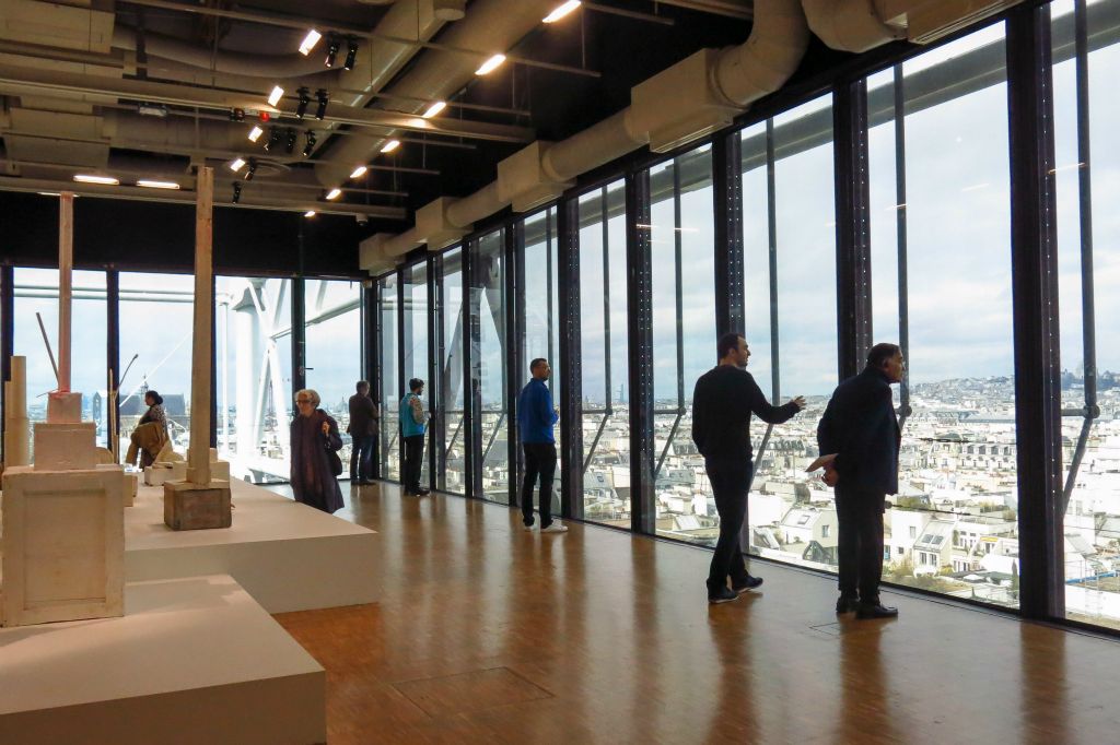 Ou on préfère regarder le paysage parisien