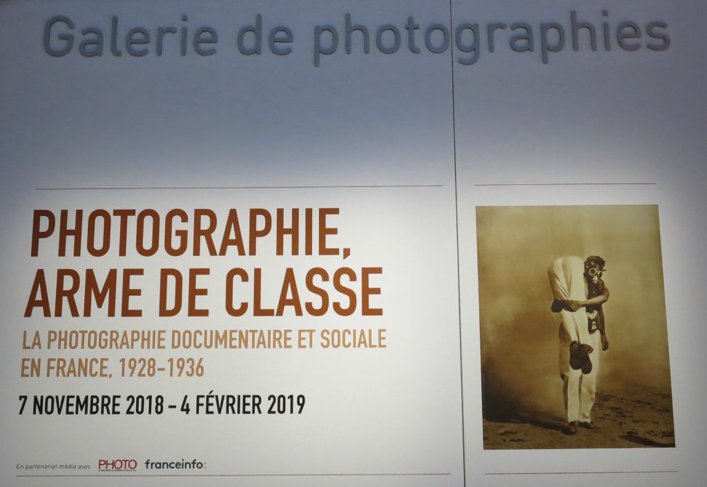 Exposition de photos, affiches, revues